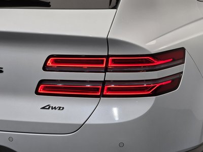 2024 Genesis GV80 photo 10