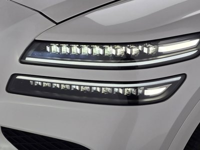 2024 Genesis GV80 photo 9