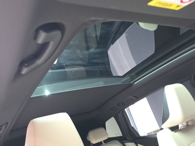 2025 BMW X3 thumbnail 18