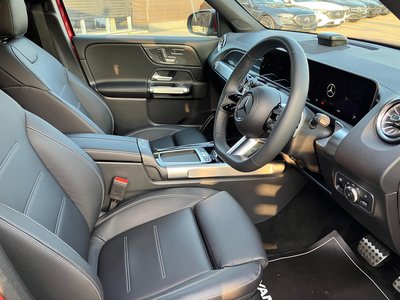 MERCEDES-BENZ GLB - 7