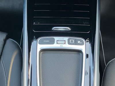 2025 Mercedes-BENZ GLB — миниатюра 15