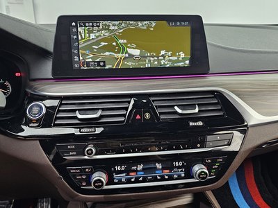 2017 BMW 5 SERIES — миниатюра 14