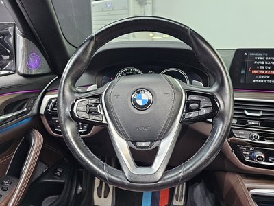 2017 BMW 5 SERIES — миниатюра 13