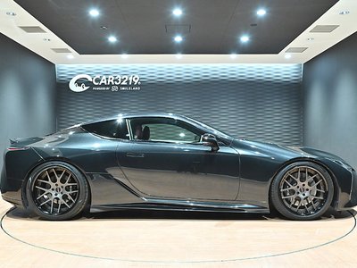 LEXUS LC - 10