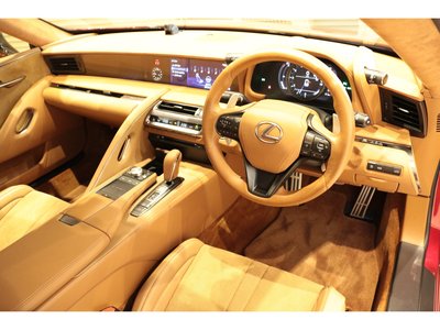 2018 Lexus LC photo 3