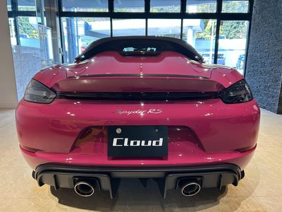 PORSCHE 718 SPYDER - 9