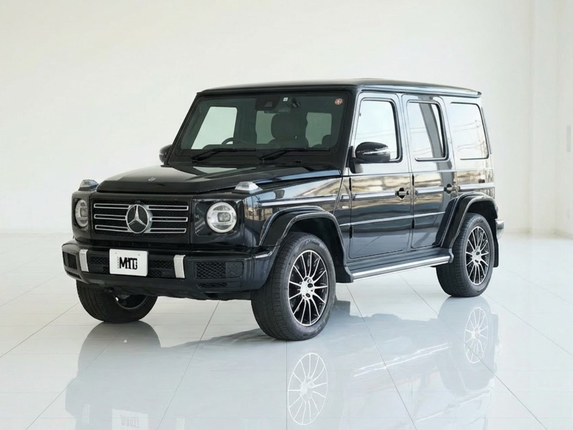 MERCEDES-BENZ G-CLASS - View 1