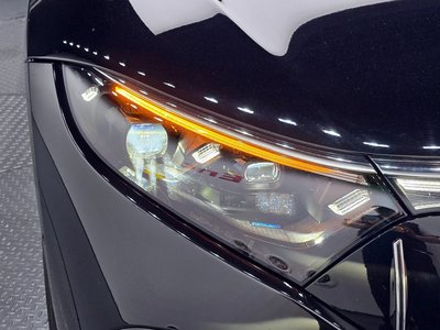 MERCEDES-BENZ EQS - 9
