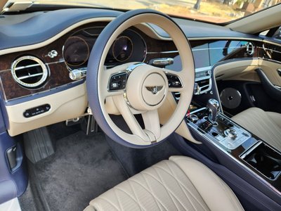 BENTLEY FLYING SPUR - 5