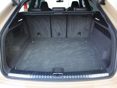 2025 AUDI Q8 缩略图 33
