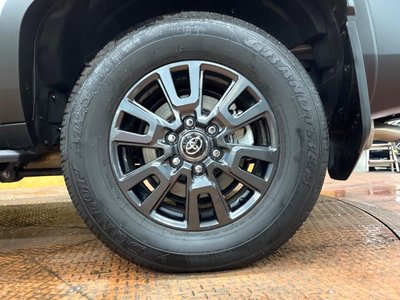2025 Toyota LAND CRUISER 250 — миниатюра 26