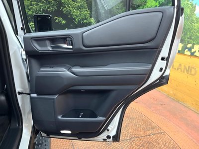 2025 Toyota LAND CRUISER 250 — миниатюра 31