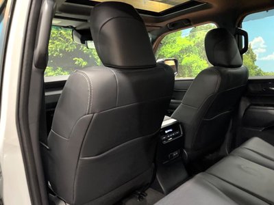 2025 Toyota LAND CRUISER 250 — миниатюра 25