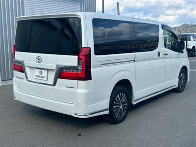 TOYOTA GRAND ACE - 5