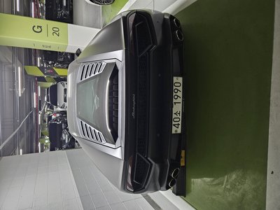 LAMBORGHINI HURACAN - 1