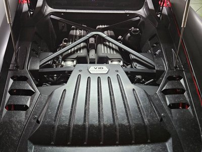 LAMBORGHINI HURACAN - 5