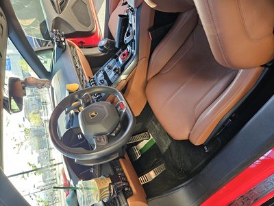 صورة 10 لـ 2018 Lamborghini HURACAN