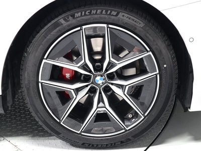2025 BMW 5 SERIES photo 6