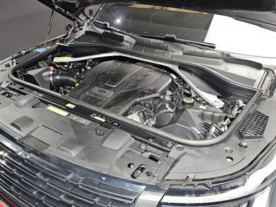 صورة 7 لـ 2023 LAND Rover RANGE ROVER