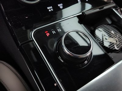 LAND ROVER RANGE ROVER VELAR - 9