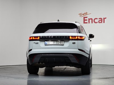 LAND ROVER RANGE ROVER VELAR - 3