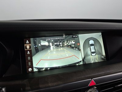 2020 Genesis G90 — миниатюра 16