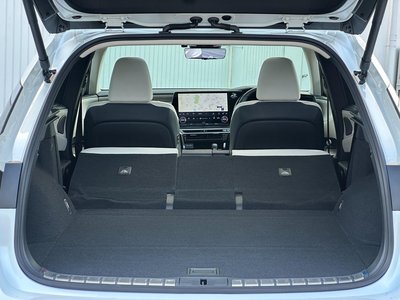 2025 Lexus RX — миниатюра 74