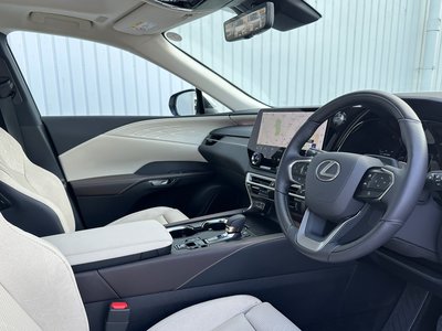 2025 Lexus RX — миниатюра 30