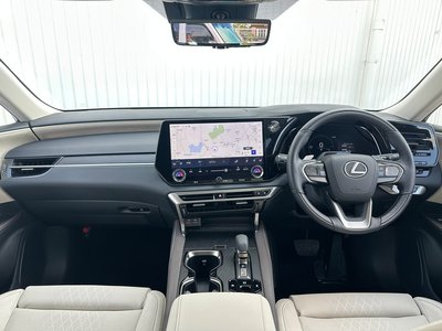 2025 Lexus RX — миниатюра 28