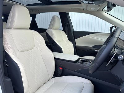 2025 Lexus RX — миниатюра 29
