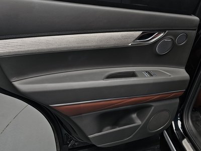 2024 Genesis GV80 thumbnail 15