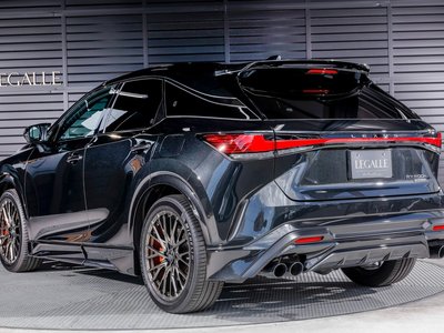 صورة مصغرة 32 لـ 2025 Lexus RX