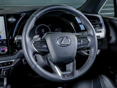 صورة مصغرة 50 لـ 2025 Lexus RX