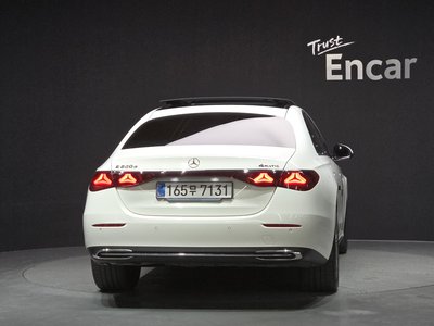 MERCEDES-BENZ E-CLASS - 3