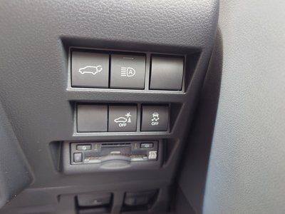 2025 Toyota LAND CRUISER 300 缩略图 18
