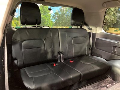 TOYOTA LAND CRUISER 200 - 10