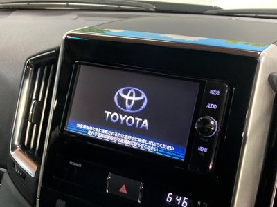 TOYOTA LAND CRUISER 200 - 4