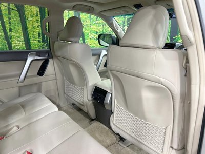 صورة مصغرة 49 لـ 2023 Toyota LAND CRUISER PRADO