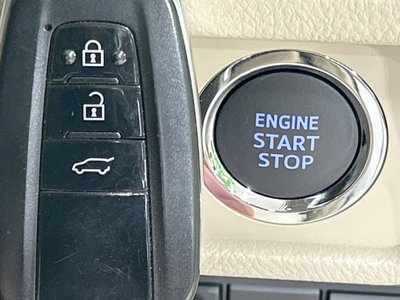 صورة مصغرة 42 لـ 2023 Toyota LAND CRUISER PRADO