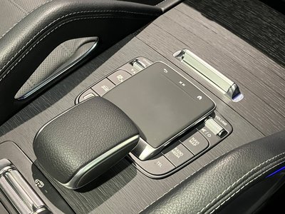 2025 Mercedes-BENZ GLS 缩略图 28