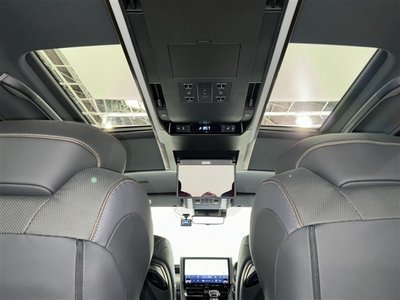 2024 Toyota ALPHARD — миниатюра 18