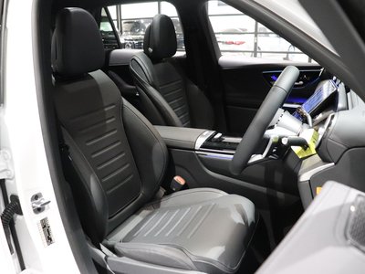 صورة مصغرة 30 لـ 2025 Mercedes-BENZ GLC