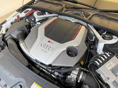2019 AUDI RS4 AVANT — миниатюра 31