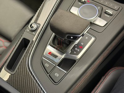 2019 AUDI RS4 AVANT — миниатюра 22