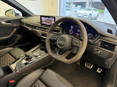 2019 AUDI RS4 AVANT — миниатюра 12