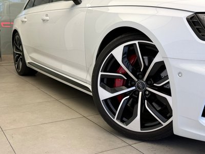 2019 AUDI RS4 AVANT 照片 10