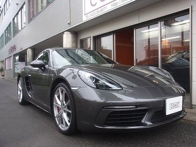 PORSCHE 718 - 2