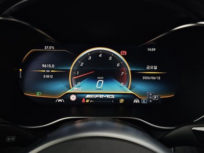 MERCEDES-BENZ GLC - 8