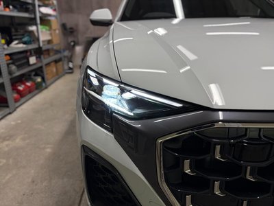 AUDI Q8 - 10