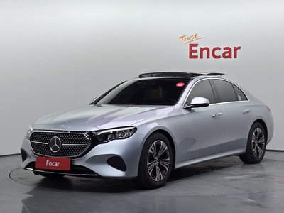 MERCEDES-BENZ E-CLASS - 1